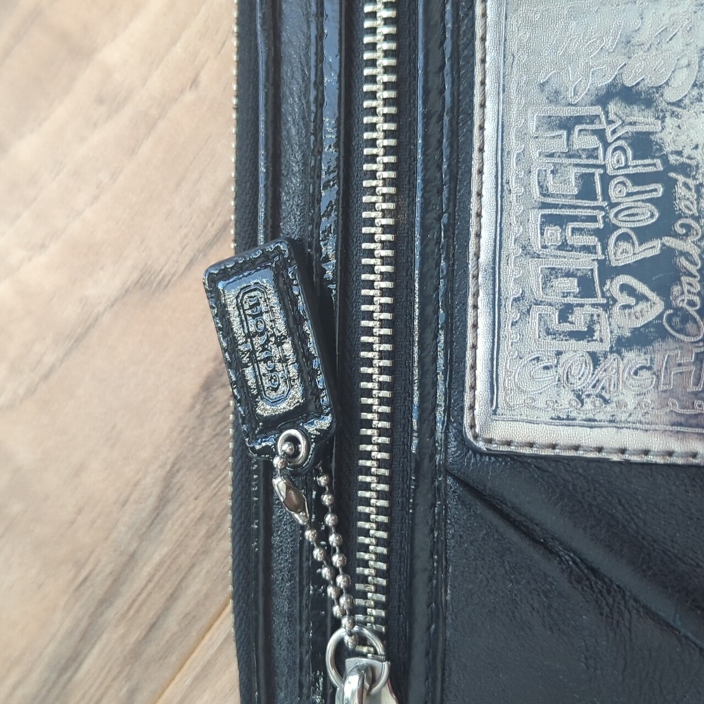 Vintage Coach Poppy Black Leather Wristlet Wallet. - Picture 3 of 10